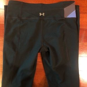 Under Armour All Weather Leggings Size Small